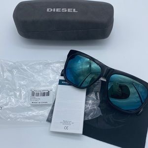 Diesel 0100 Black/Green Mirror Sunglasses